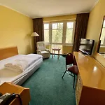 Park Fasanerie Hotel 4*