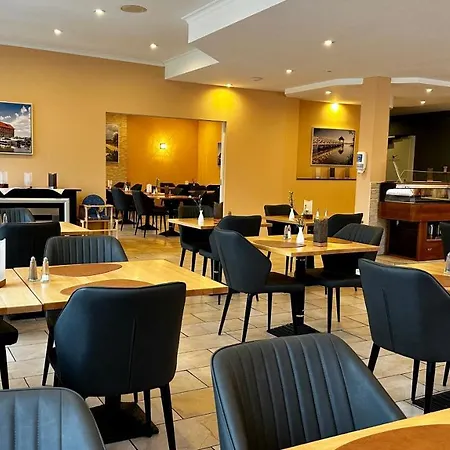 Park Fasanerie Hotel 4*