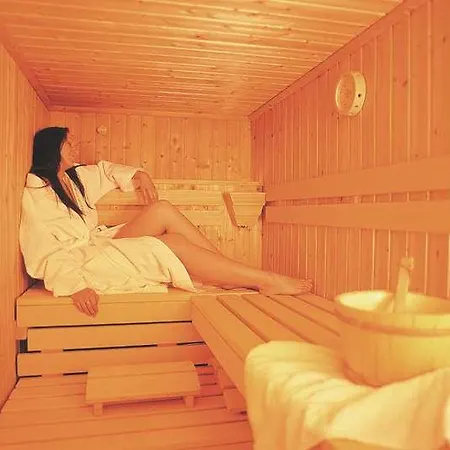 Park Fasanerie Otel Neustrelitz