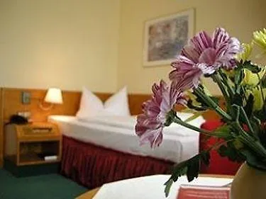 Hotel Park Fasanerie 4*