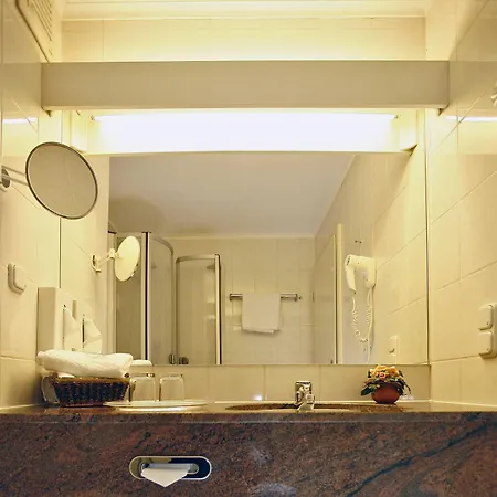 Hotel Park Fasanerie 4*