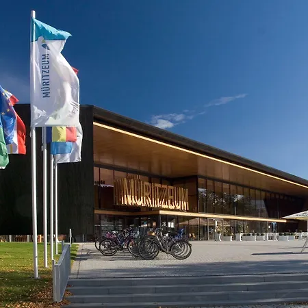 Park Fasanerie 4* Neustrelitz