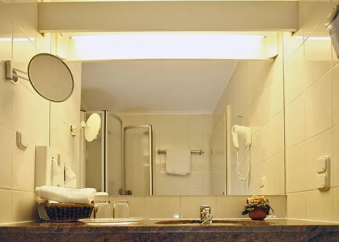 Hotel Park Fasanerie 4*