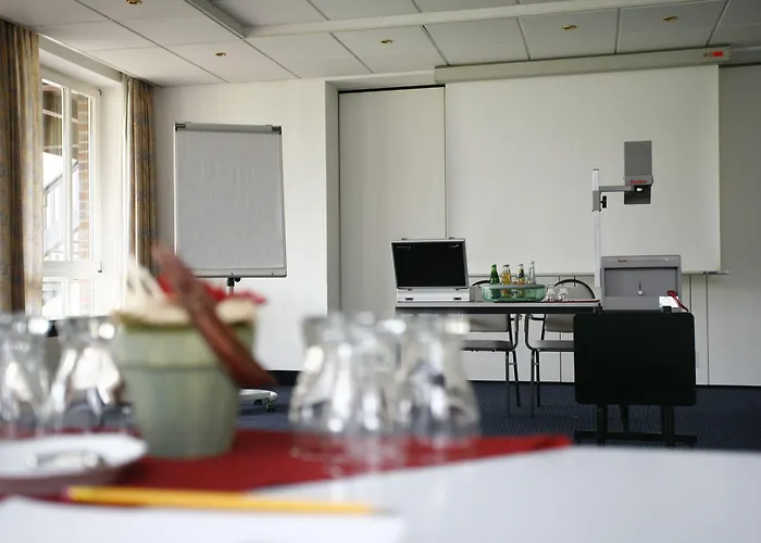 Park Fasanerie Hotel 4*